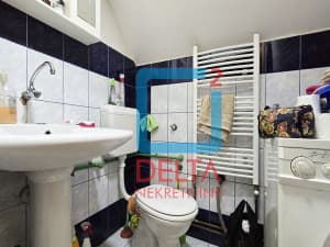 Two houses / pool / garages / plot 1,909m2 / Bilješevo / Kakanj photo 18