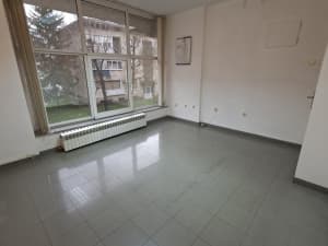 Na prodaju- Poslovni prostor Banja Luka photo 3