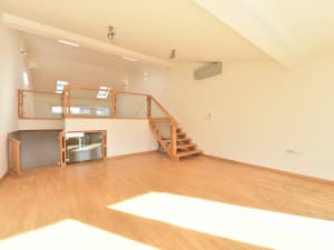 AREA/ House with garden and garage in the center/ Breka photo 10
