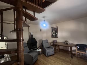 MOVE-IN READY HOUSE FOR SALE photo 2