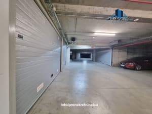 Commercial space with garage 81 m2 / Stup photo 24