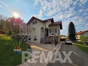 Stunning house 250m2, plot 2112m2, orchard, oven, 2 garages, Debeljaci