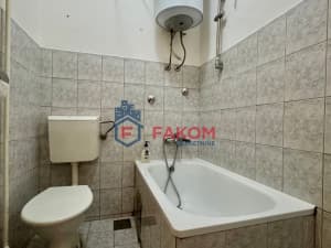 Commercial space for rent in the Center photo 6