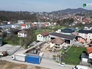 Kuća i hala Bojnik Novi Grad Sarajevo photo 2