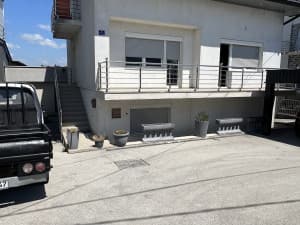 Kuća Velika Kladuša B Hukića - Joše - Urga - 6 stanova photo 3