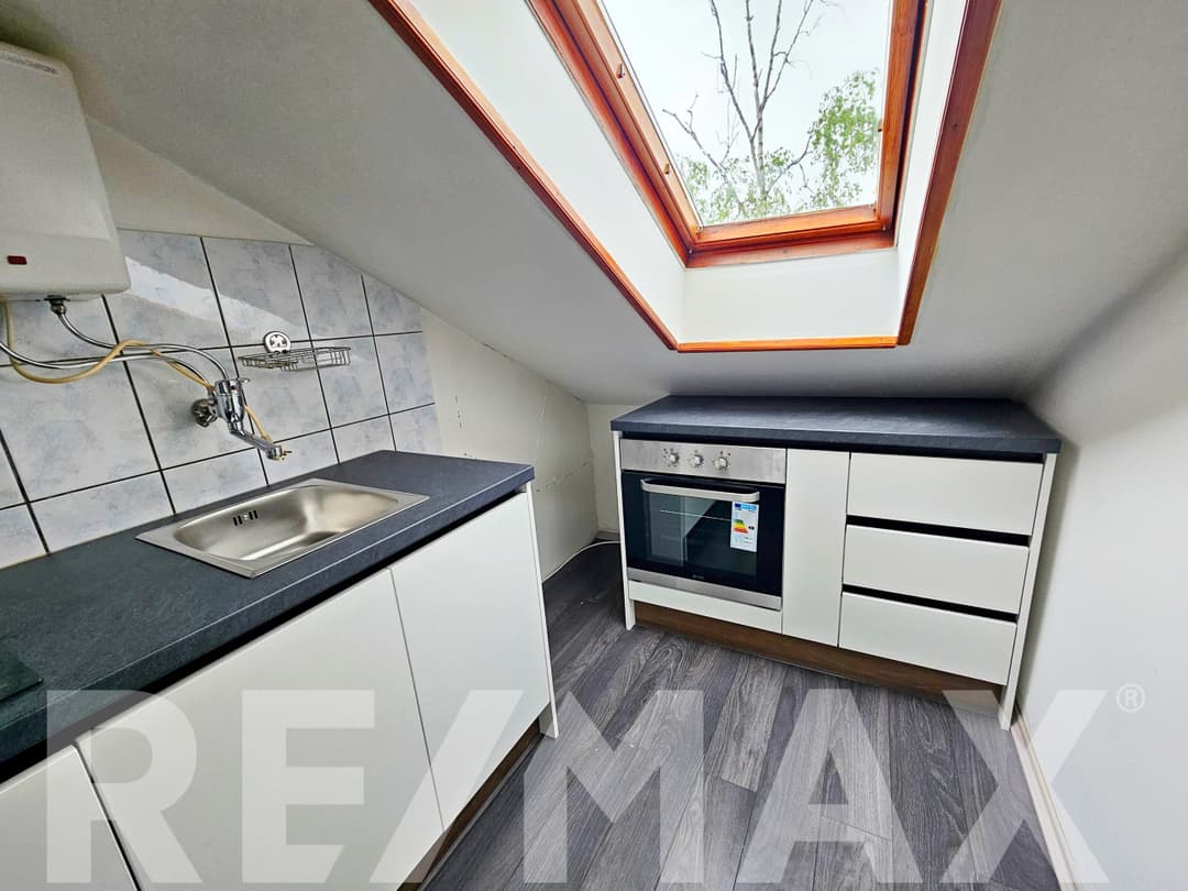 Charming attic apartment for sale – 98m² – CITY CENTER photo 7