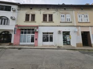 Residential-commercial building in Austro-Hungarian style / Čapljina