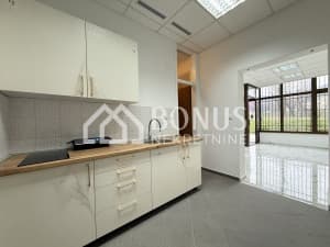 Poslovni prostor u Zenici, 65 m2 photo 8
