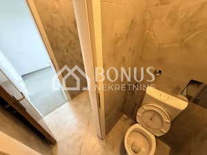Poslovni prostor u Zenici, 65 m2 photo 16