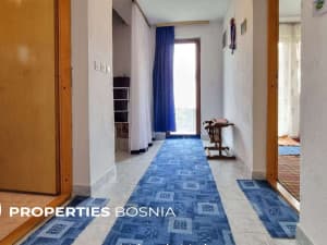 House with 10,000m2 of land photo 8