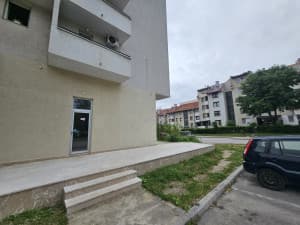 Commercial space 128 m² East Sarajevo Dobrinja IV RENOVATED photo 6