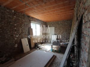Unfinished family house 100 m2, on a plot of 480 m2 photo 5