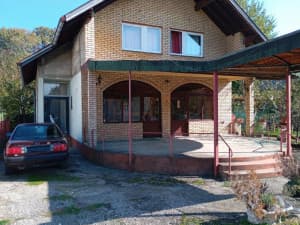 House Živinice (Commercial-Residential Building)
