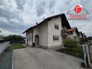 Modern furnished, renovated house on the upper floor Š