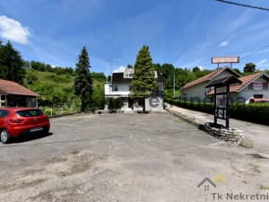 INVESTMENT OPPORTUNITY! Attractive residential and commercial property