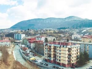Apartment in Hadžići, center, fully renovated and fully furnished
