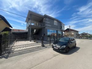 LUXURY HOUSE MODRICA photo 9