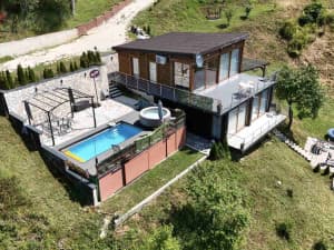 SIGNED: House with pool / Panoramic view / Privacy / Nahorevo