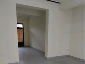 Commercial space 50m2 photo 3