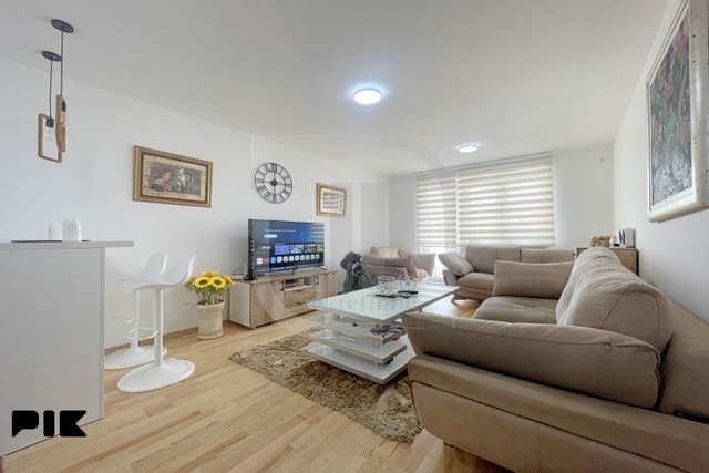 NEW BUILDING Fully furnished studio apartment with a balcony, I. Sarajevo