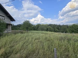 House Pale, ranch with 24332m2 of land, 5km from the center of Pale photo 9