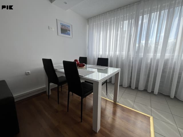 Apartment in the center of Makarska, 51m2