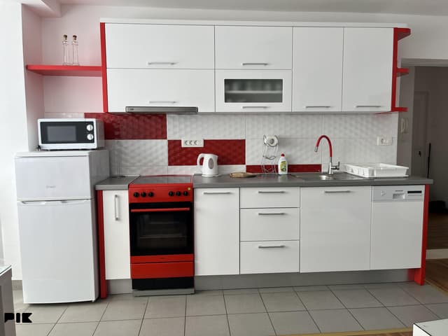Apartment in the center of Makarska, 51m2 photo 3