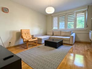 Three-bedroom apartment, Pejton I
