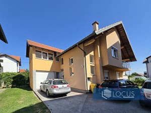 House, Uglješa Uzelca Street, Doglodi