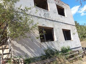 Land 5 ares and house in dilapidated condition Kiseljak photo 8