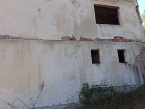 Land 5 ares and house in dilapidated condition Kiseljak photo 6