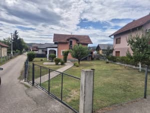 House with yard