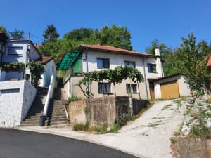 HOUSE IN THE KULA NEIGHBORHOOD, EXCHANGE FOR APARTMENT