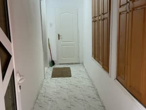 I am renting a floor of a house and a garage. photo 2