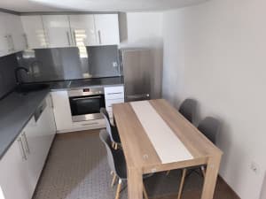 Selling a house in Kaknj photo 4