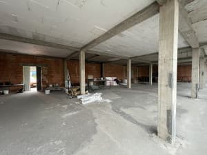 Commercial space warehouse for rent photo 7
