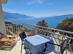 Apartment House Marušići / Omiš Riviera