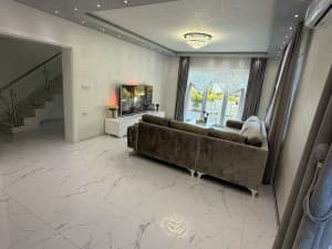 Luxury house with pool and play area photo 5