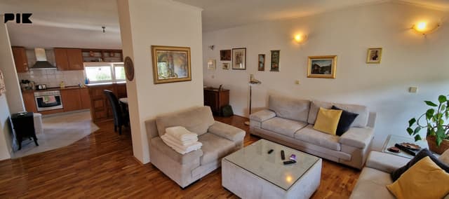 Comfortable apartment - city center