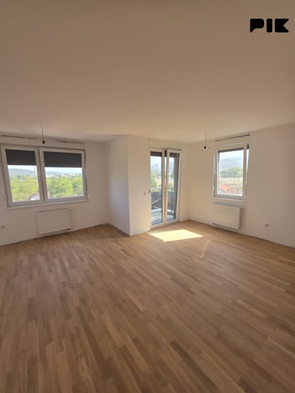 Apartment behind the Delta shopping center