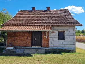 House Sitnesi photo 3