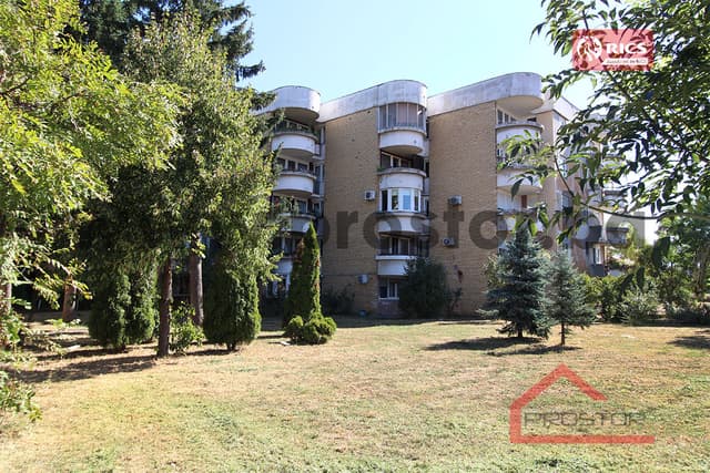 Spacious studio, Dobrinja