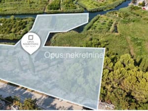 OTOK, BLACE house with spacious yard and river view