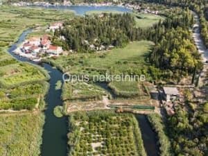 OTOK, BLACE house with spacious yard and river view photo 5