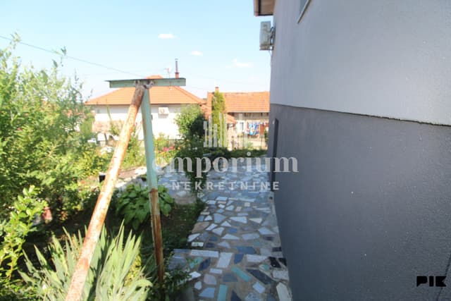 House in Maoča, Ground Floor + First Floor, 162m² on a 231m² plot photo 4