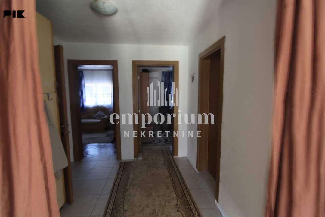 Kuća Sut+Pr 162m2 u Maoči na parceli od 231m2 photo 6