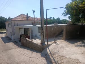 Selling a house photo 2