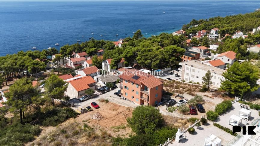 HVAR, IVAN DOLAC two-room apartment S3 59.5 m2 1st FLOOR photo 3