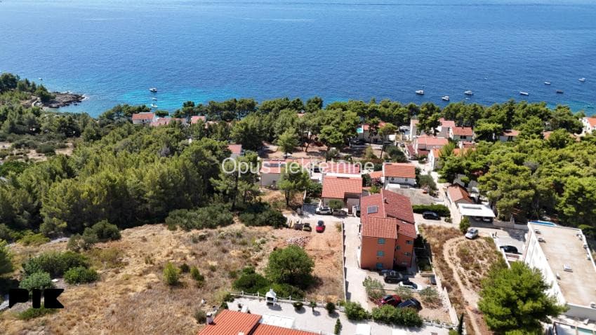 HVAR, IVAN DOLAC two-room apartment S3 59.5 m2 1st FLOOR photo 4