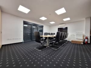 Commercial Building Stup Ilidža photo 10